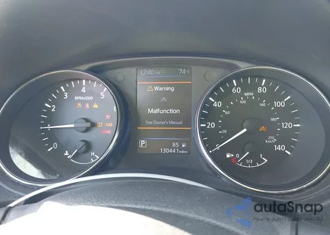 2018 Nissan Rogue Sv z USA, uszkodzony, nr VIN 5N1AT2MT5JC761548